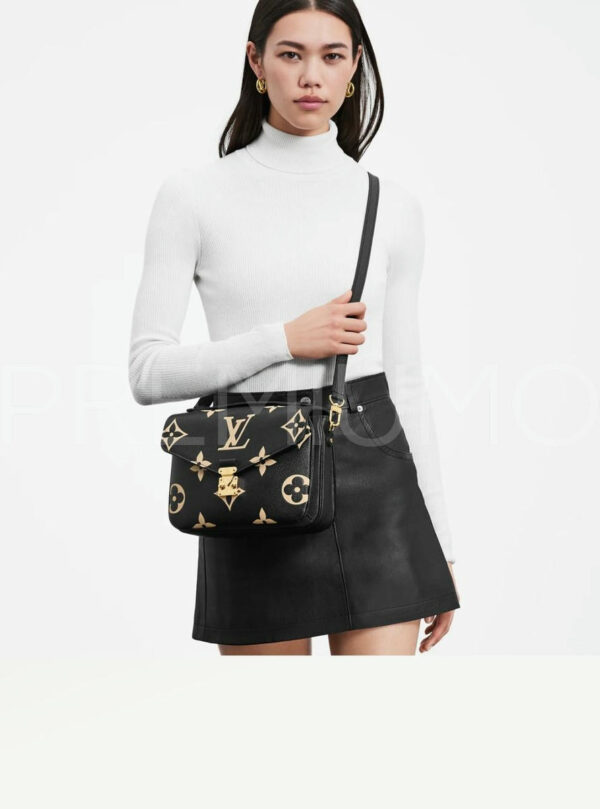 Louis Vuitton Pochette Métis сумка PR580479 31