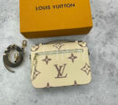 Louis Vuitton Pochette Métis сумка PR870201 41
