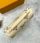 Louis Vuitton Pochette Métis сумка PR870201 47