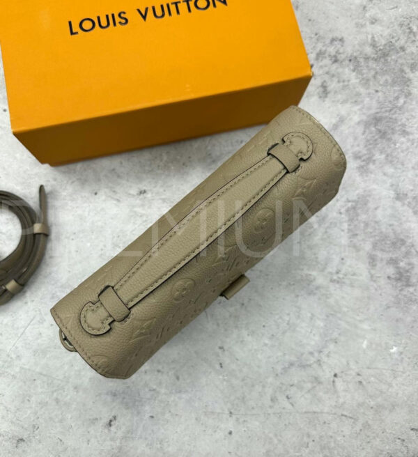 Louis Vuitton Pochette Metis сумка PR2195YF 15