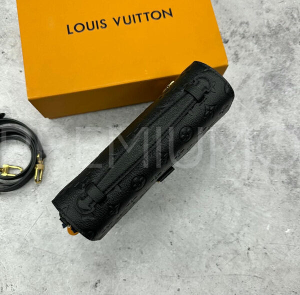 Louis Vuitton Pochette Metis сумка PR404962 31