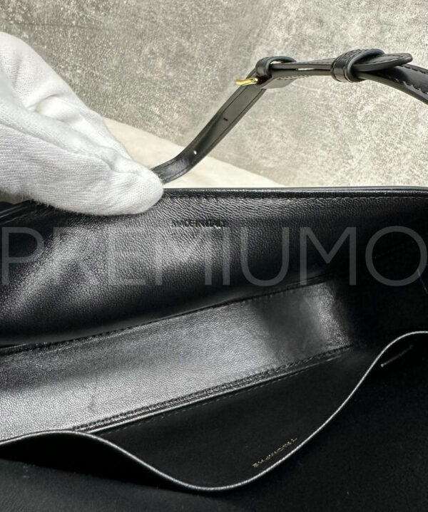 Celine Triomphe shoulder bag сумка PR363334 22