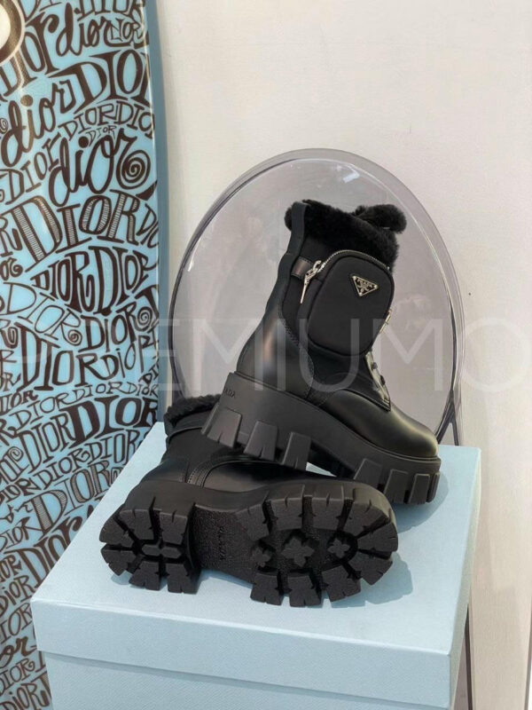 Prada Monolith ботинки PR707242 13