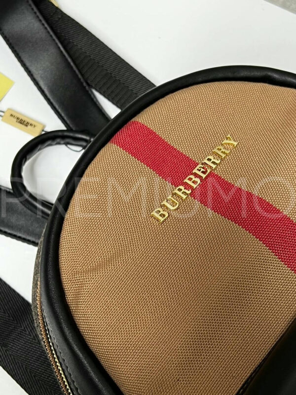 Burberry рюкзак PR730490 4