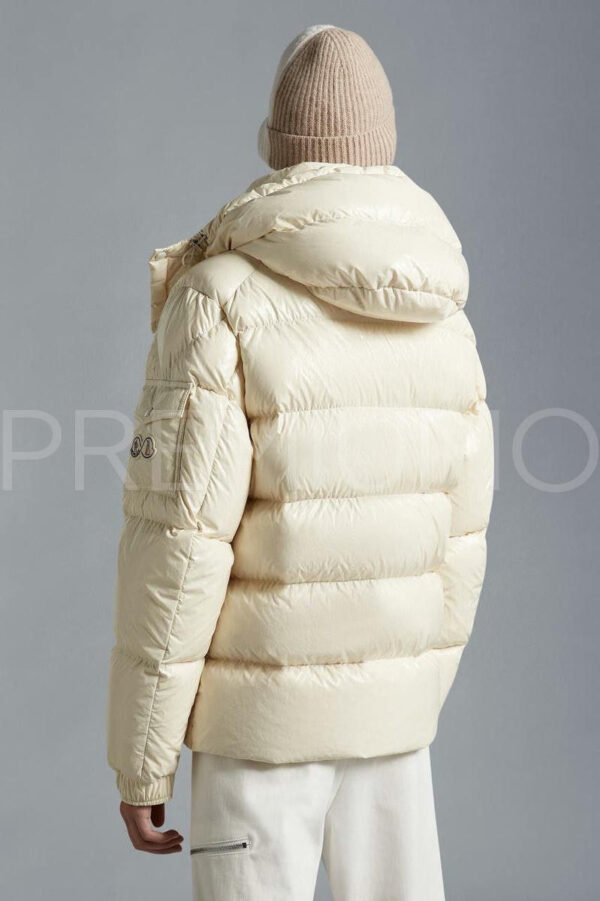 Moncler пуховик PR583593 11