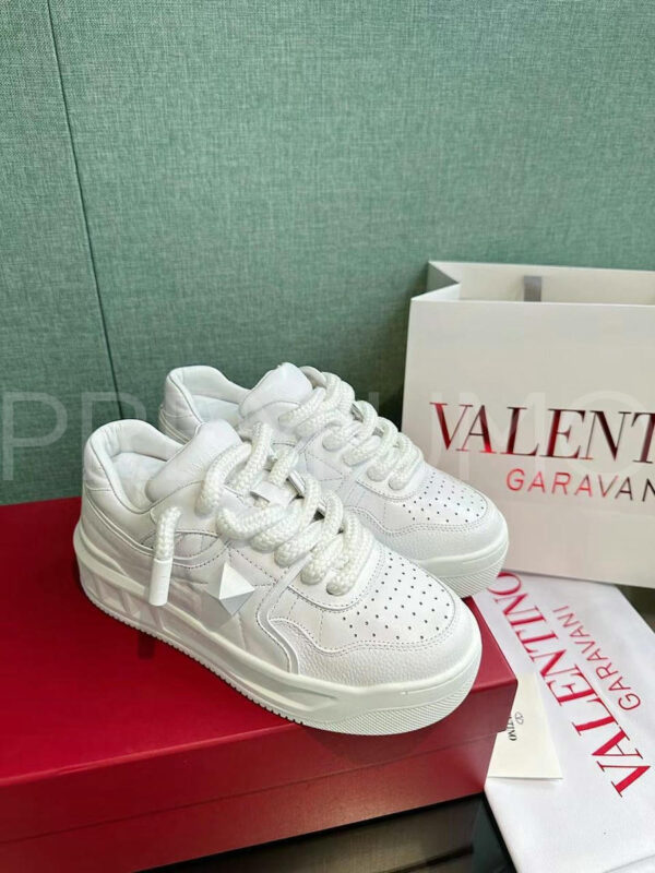 Valentino кроссовки PR824537 26
