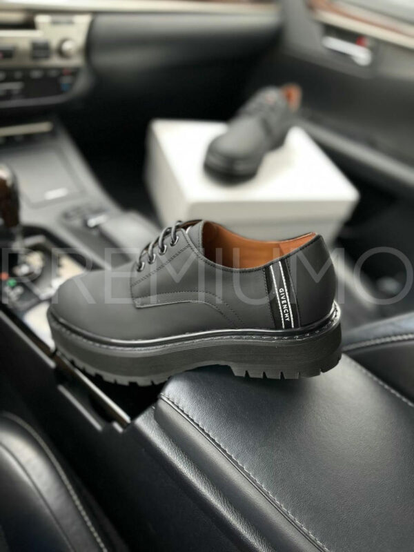 Givenchy ботинки PR876062 3