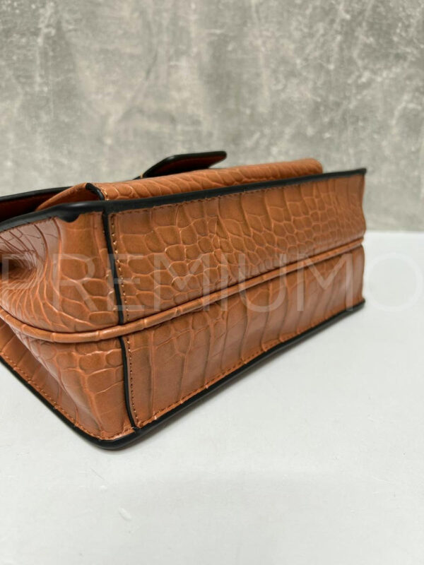 Yves Saint Laurent сумка PR306886 4