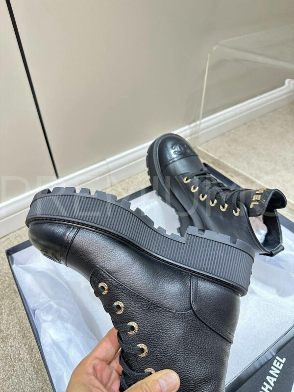 Chanel ботинки PR855657 18