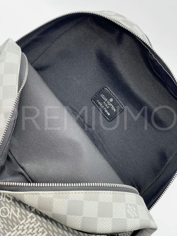 Louis Vuitton рюкзак PR202402 5