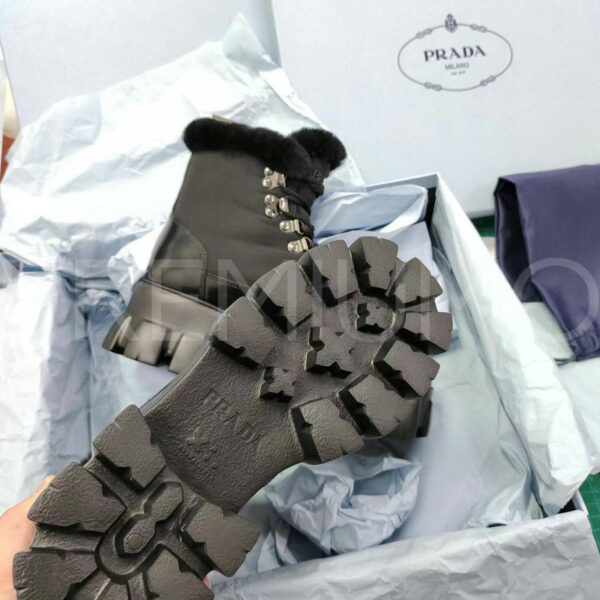 Prada ботинки PR738342 17