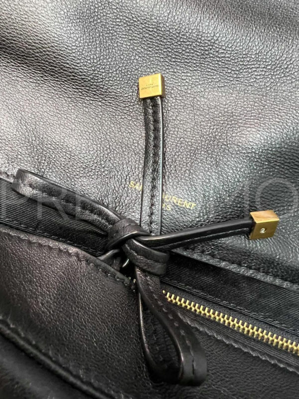 Yves Saint Laurent сумка PR957975 25