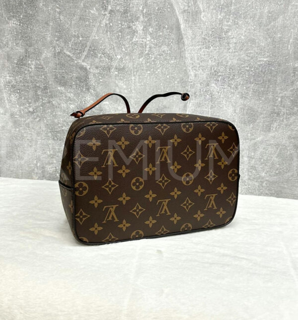 Louis Vuitton NeoNoe сумка PR318359 12