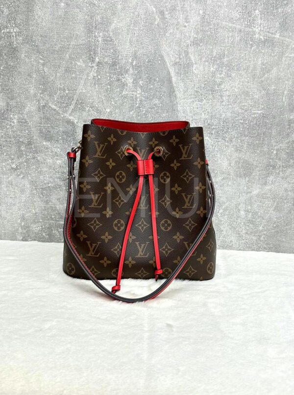 Louis Vuitton NeoNoe сумка PR271146 3