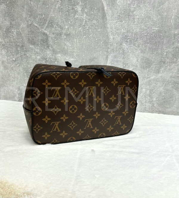 Louis Vuitton сумка PR647560 18