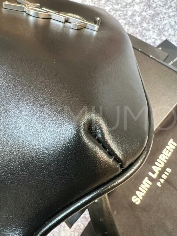 Yves Saint Laurent сумка PR273830 6