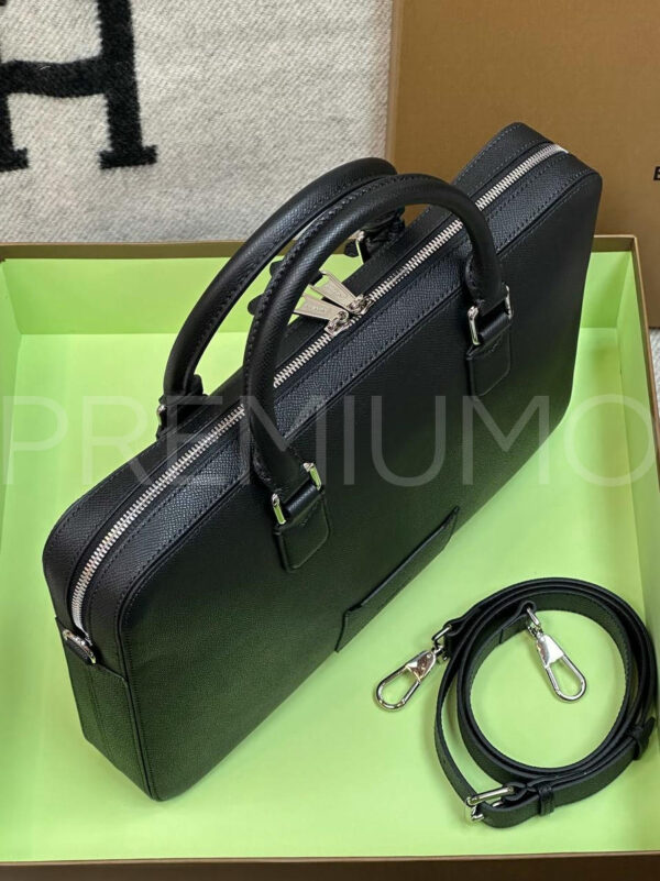 Burberry портфель PR852647 5