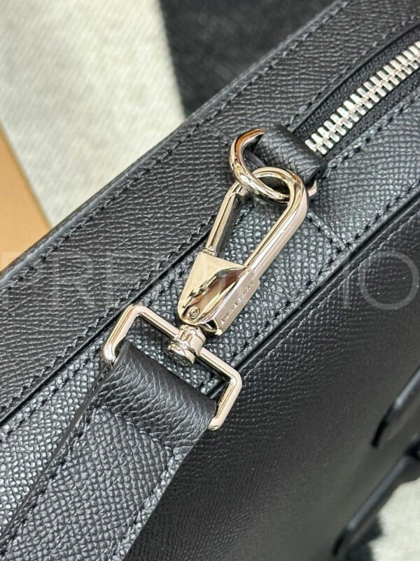 Burberry портфель PR852647 17