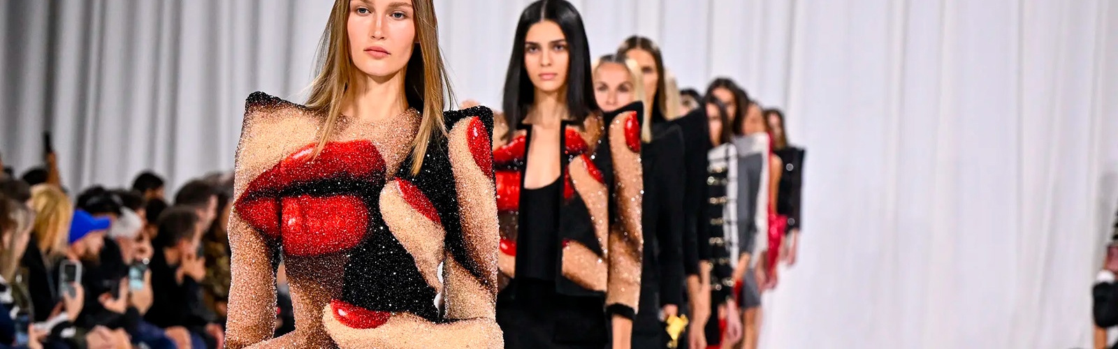 купить эксклюзивные аксессуары Balmain копии и реплики