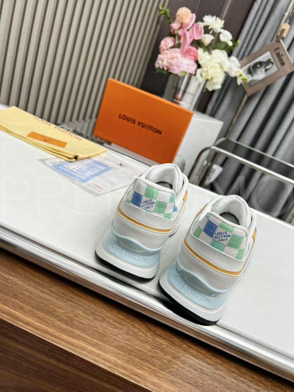 Louis Vuitton Neo Run Away кроссовки PR364057 3