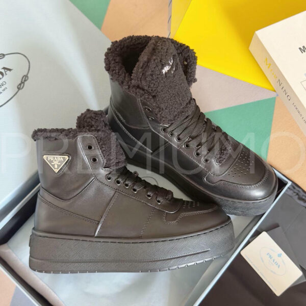 Prada кроссовки PR491348
