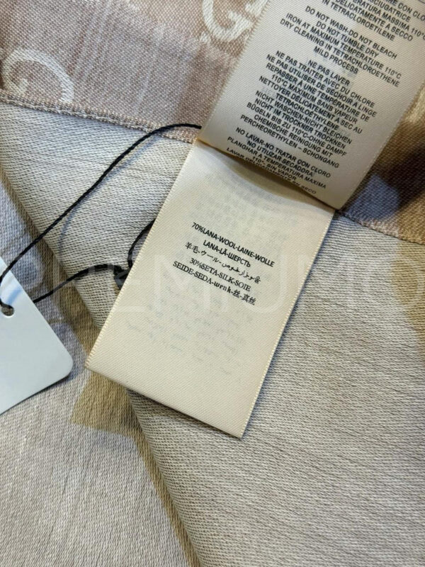 Gucci палантин PR352478 5