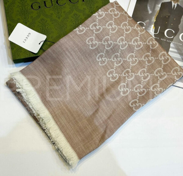 Gucci палантин PR352478 2