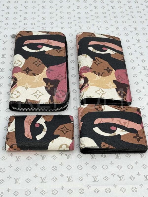 Louis Vuitton картхолдер PR819357 7