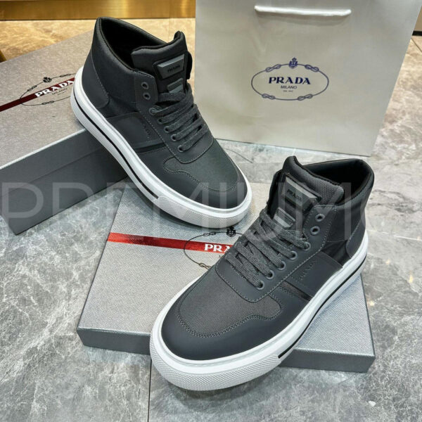 Prada кроссовки PR834133