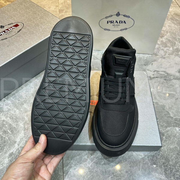 Prada кроссовки PR685852 5
