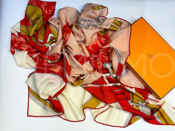 Hermes платок PR913117