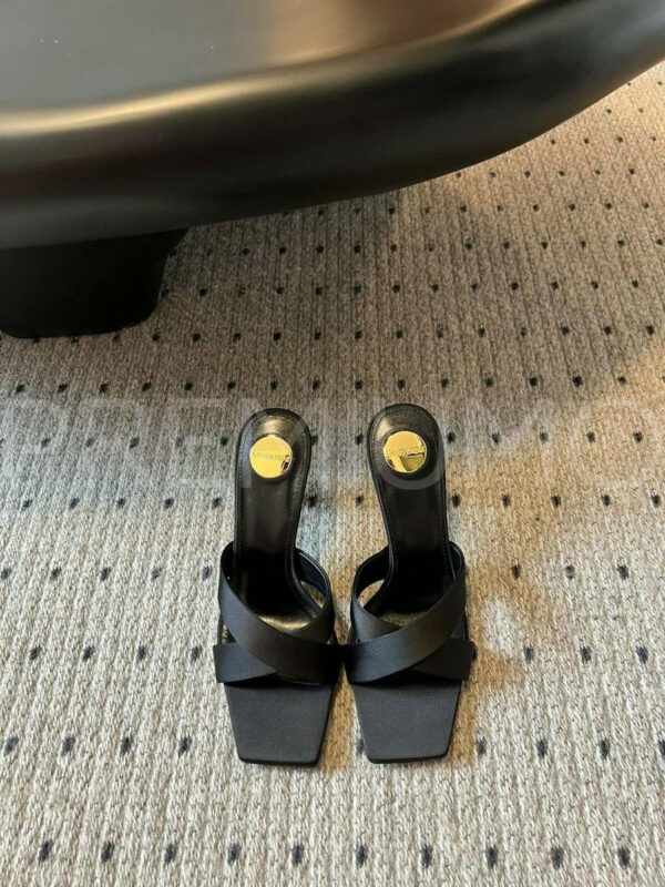 Yves Saint Laurent сабо PR671278 4