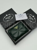 Prada кошелек PR944784 4
