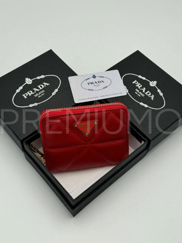 Prada кошелек PR334884 2