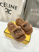 Fendi шлепанцы PR541850 10