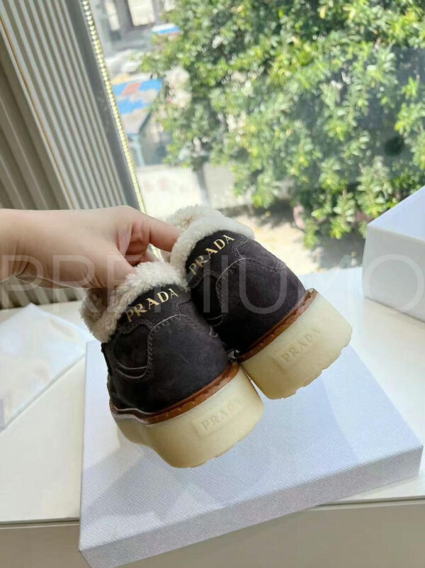 Prada кроссовки PR471593 8