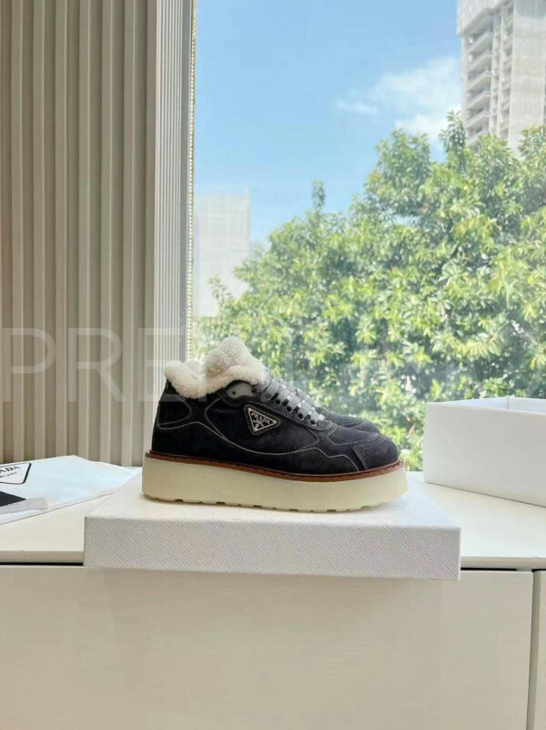 Prada кроссовки PR471593 6