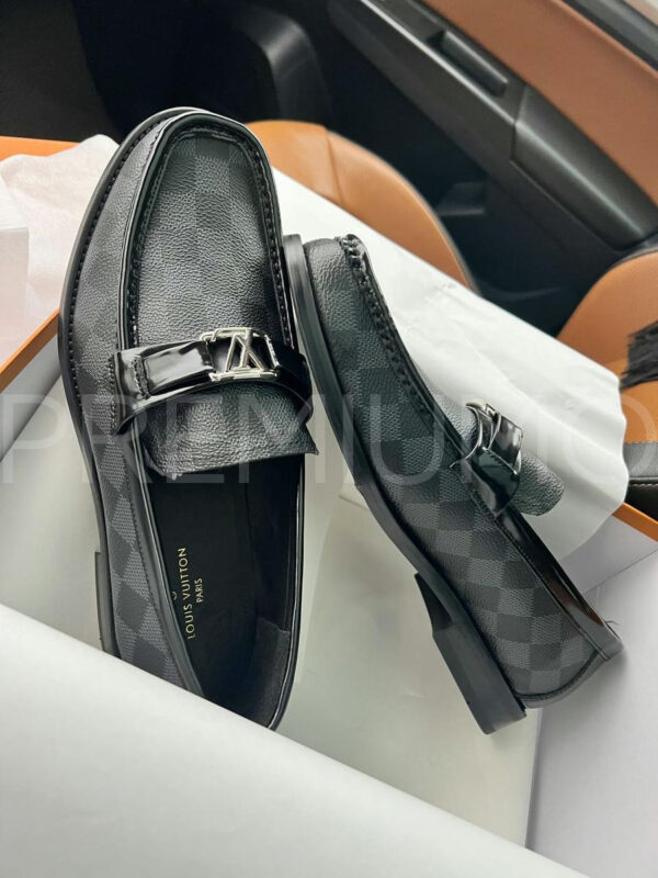 Louis Vuitton лоферы PR385991 16