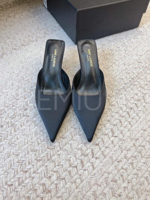 Yves Saint Laurent мюли PR741306 2
