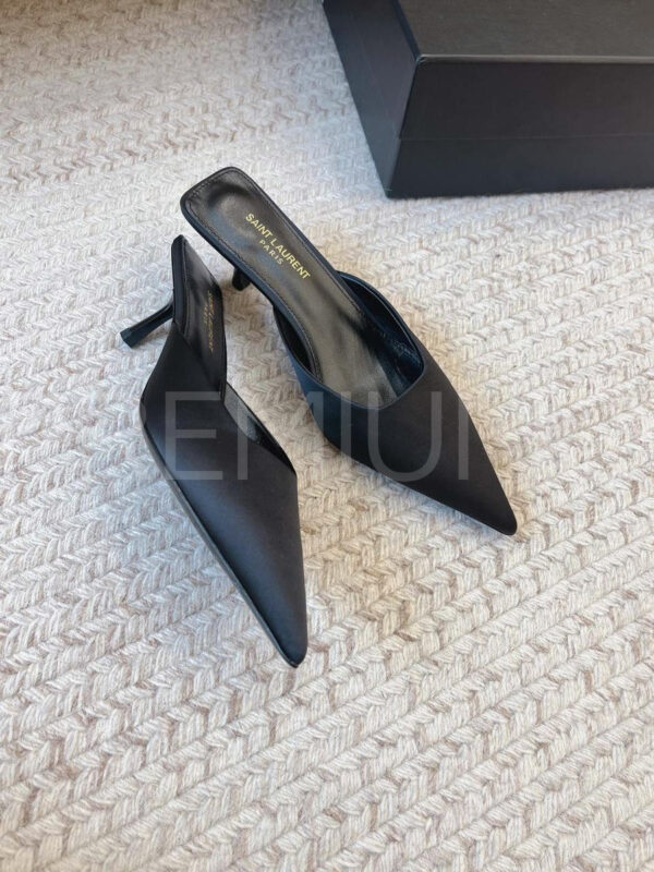 Yves Saint Laurent мюли PR741306