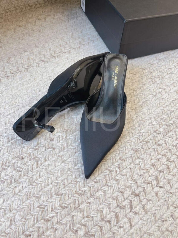 Yves Saint Laurent мюли PR741306 3