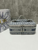 Christian Dior косметичка PR365549 10