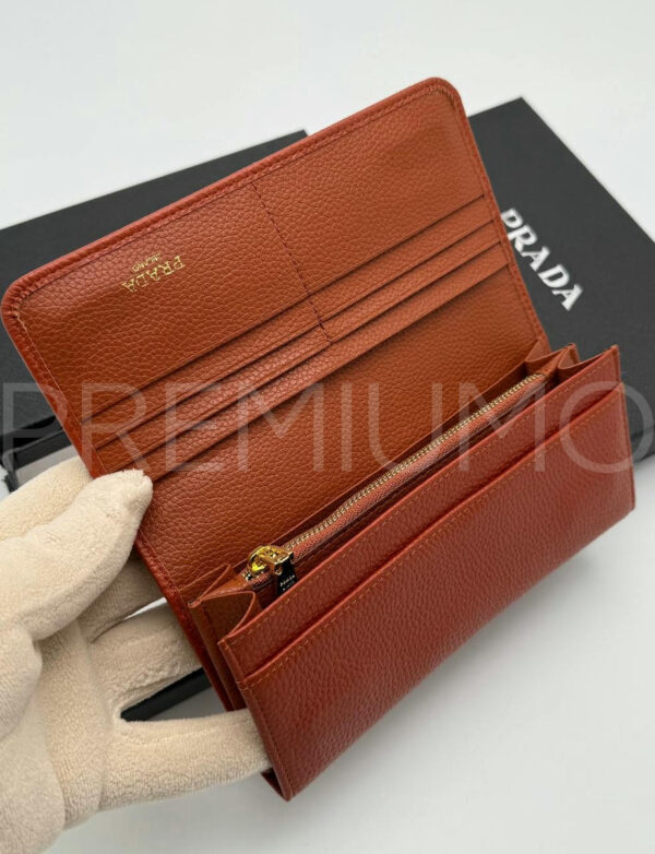 Prada кошелек PR223670 3
