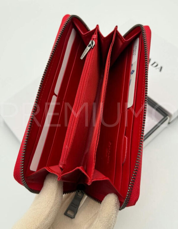 Prada кошелек PR634266 4