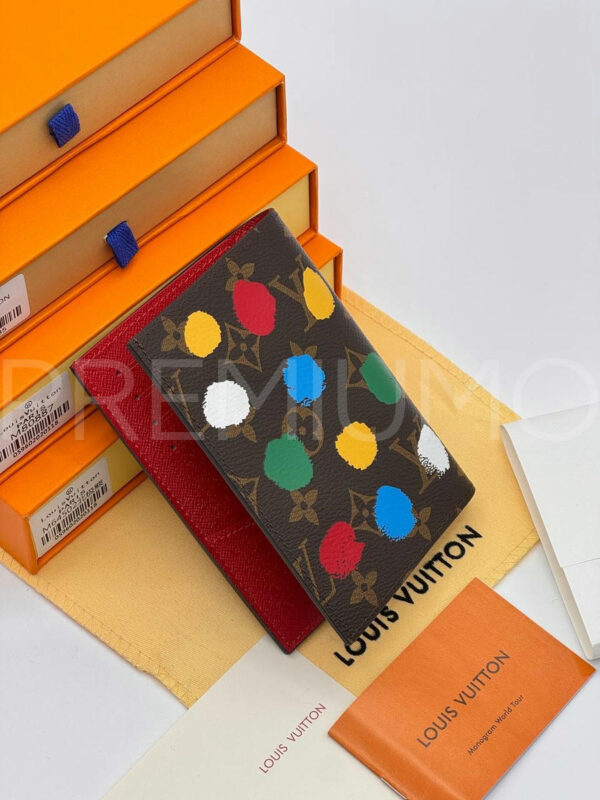 Louis Vuitton обложка на паспорт PR302939 2