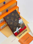 Louis Vuitton обложка на паспорт PR733946 6