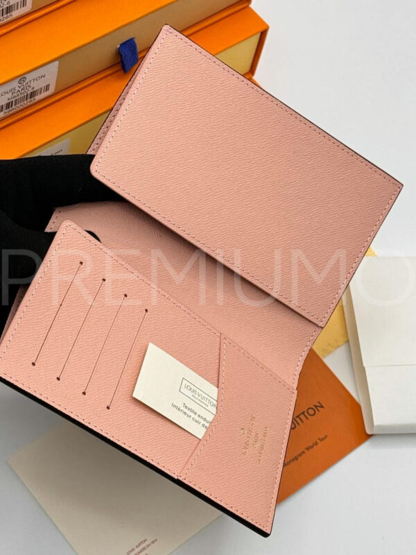Louis Vuitton обложка на паспорт PR553990 4