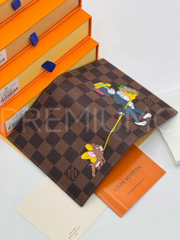 Louis Vuitton обложка на паспорт PR557636 3
