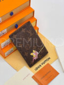 Louis Vuitton обложка на паспорт PR530248 5