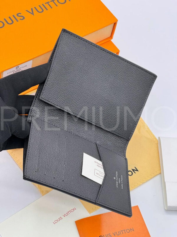 Louis Vuitton обложка на паспорт PR525168 4